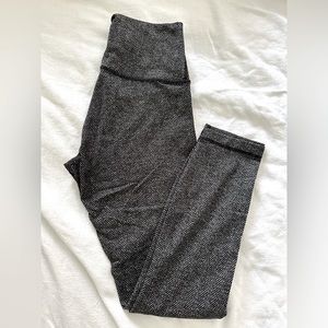 LULULEMON Wunder Under 25”